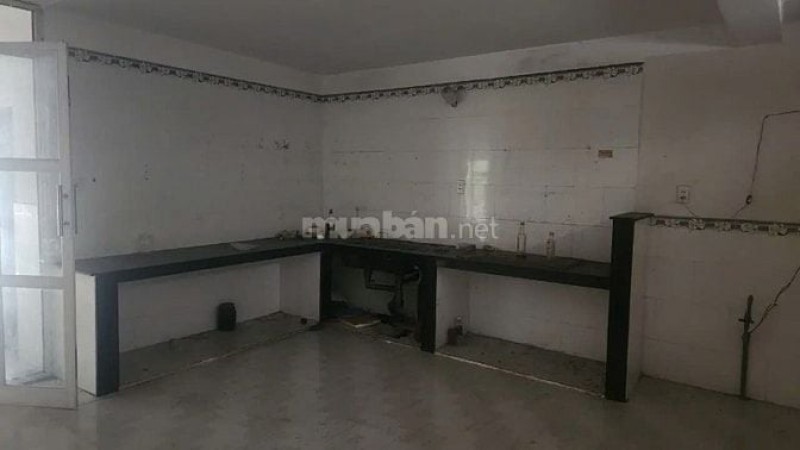 Công ty Đấu giá Lam Sơn Sài Gòn thông báo đấu giá tài sản