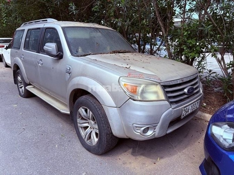 Ngân hàng TMCP Đông Nam Á thanh lý xe Ford Everest 2011