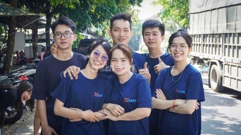 Tuyển dụng nhân viên kho thương mại điện tử Tuyển dụng nhân viên kho thương mại điện tử